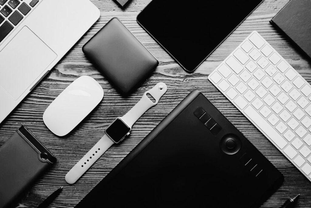 The Cost of Being Always Available by Alessandro Vecchi