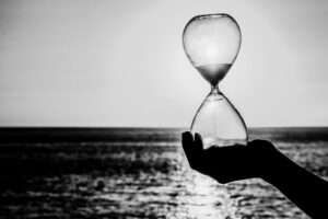 How to deal with fear of time passing by Alessandro Vecchi